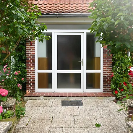 Haus Meedenweg 3 Suedstrand * Leer